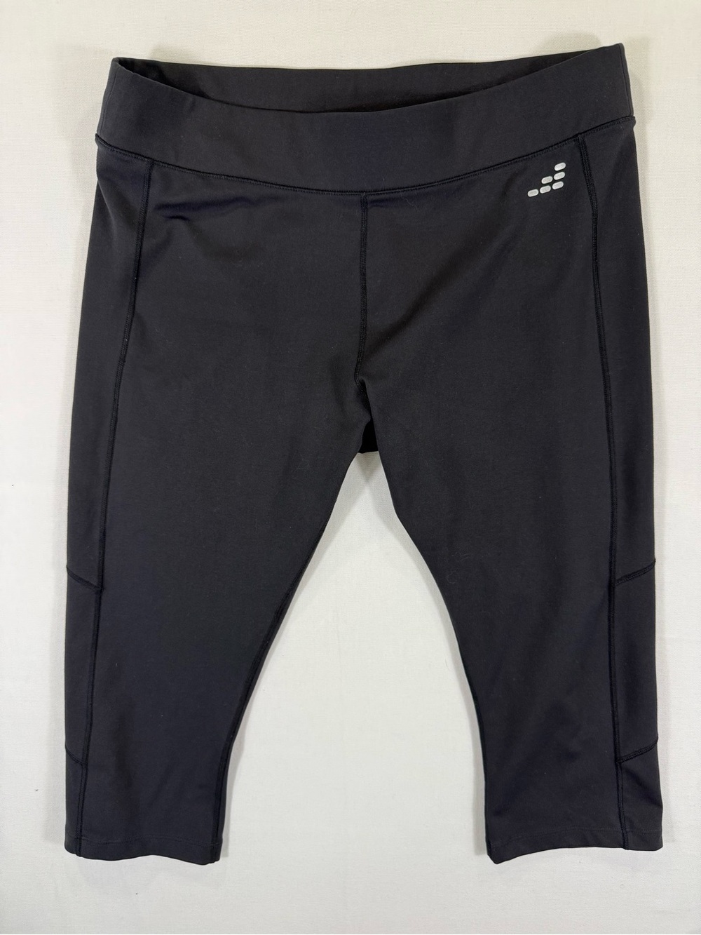 bcg Black Capri Performance Leggings